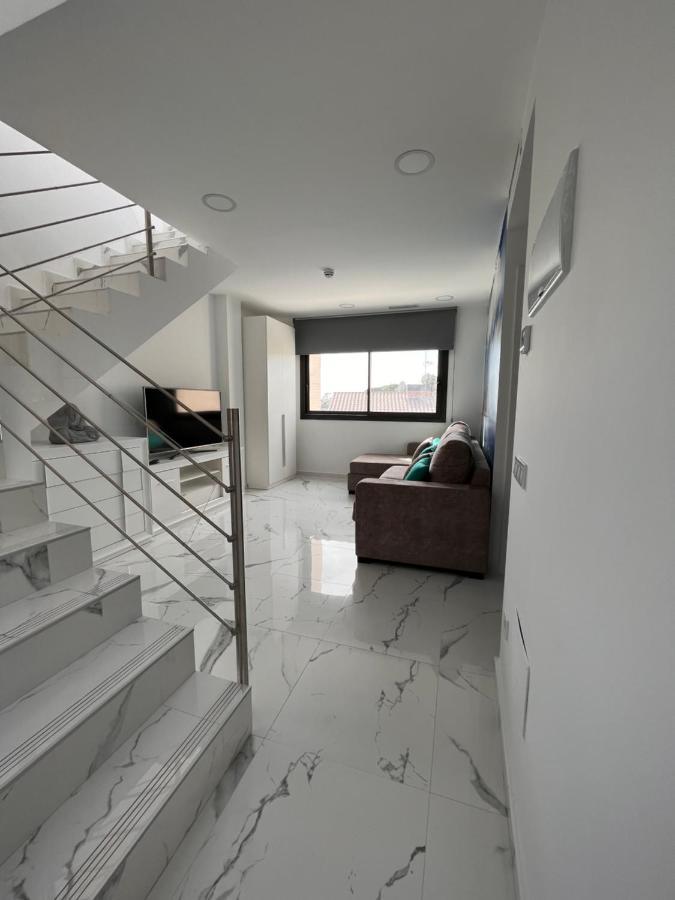 Rosa De Abril Apartment