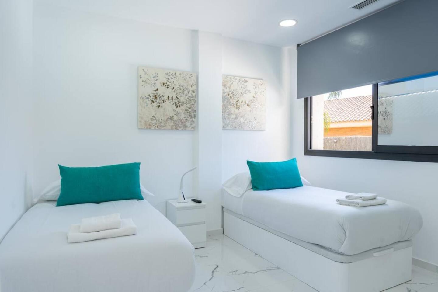 Rosa De Abril Apartment